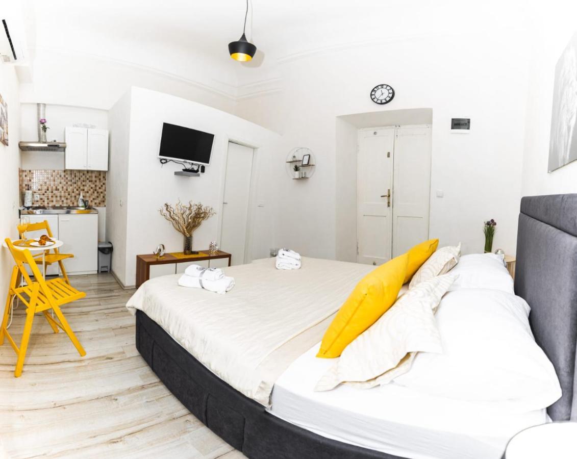 Heart Of Old Town Apartamento *